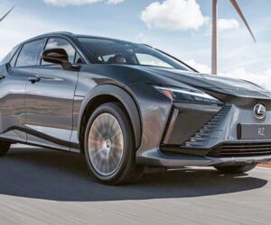 2023 Lexus RZ450e ：颜值超高的纯电SUV、日系豪华车新纪元！