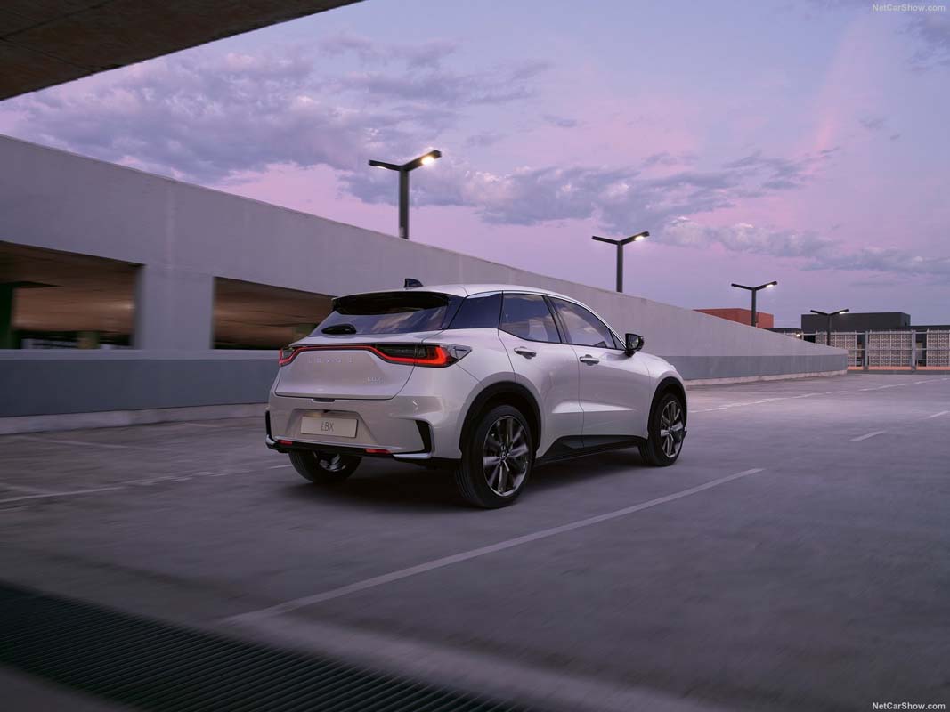 确定引进本地市场、 Lexus LBX 搭载全新动力配置,目标最亲民雷克萨斯车款?