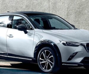 Mazda CX-3 升级版销售员开放预订：有望新增 BOSE 音响及带 Stop&Go ACC，新车价 RM117,620 起。