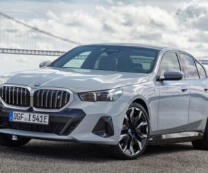 2024 BMW 5 Series 即将登陆大马：更大、更豪华的 E-Segment 房车，预计售价 RM 400,000。