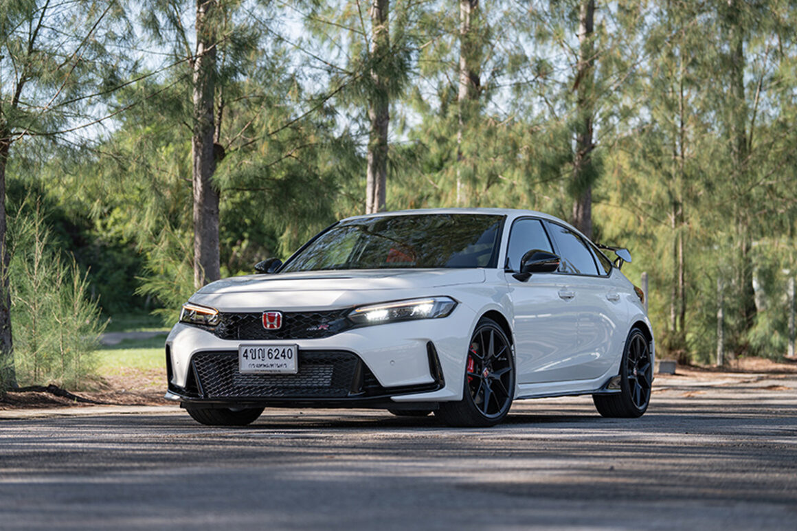 Fl5 Type R Years Honda Civic Type R FL5 本地接单超过 200 张,但今年大马仅有 19 辆配额。 - automachi.com