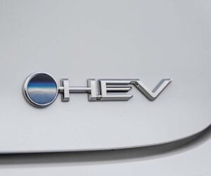 Consumer Reports ：HEV 最稳定问题最少、电动车可靠性比燃油低75%！