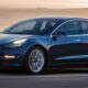 Tesla Model 3 车主一天行驶500公里，仅仅一年半电池就宣告报废！