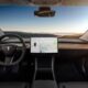 Tesla Model 3 车主一天行驶500公里，仅仅一年半电池就宣告报废！