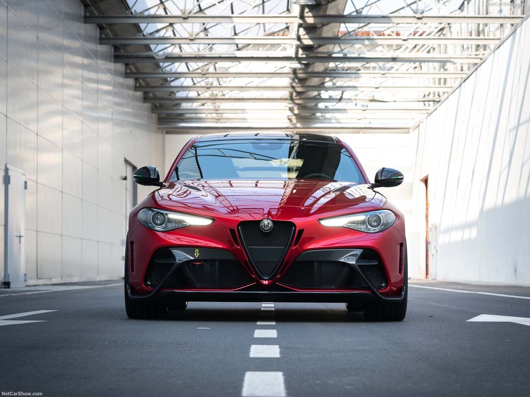 Alfa Romeo 确认回归我国市场：未来即将专攻高端性能车市场！