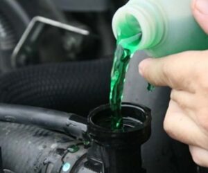 都市传说：Radiator 散热器加自来水就好，没有必要加专用 Coolant 冷却液？