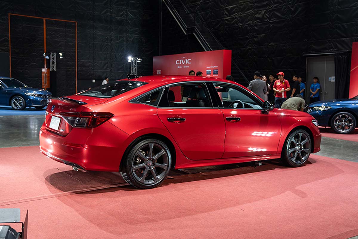 Honda Civic 小改款登陆泰国:维持双引擎选项、预计最快今年引进大马