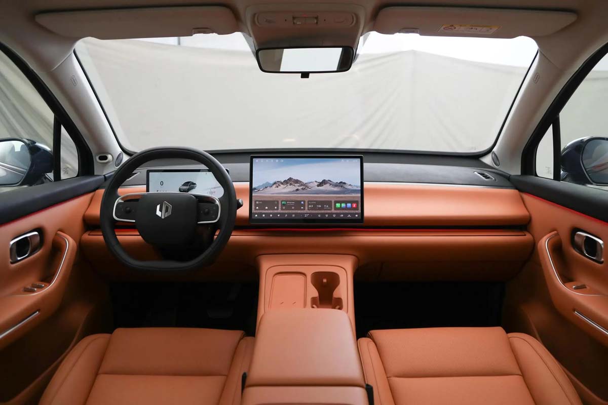 Leapmotor C10 现身我国:搭载磷酸铁锂电池,续航达420公里