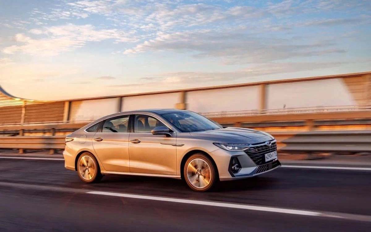 为保护国家汽车产业,俄罗斯宣布对进口车征收75-80%的回收税