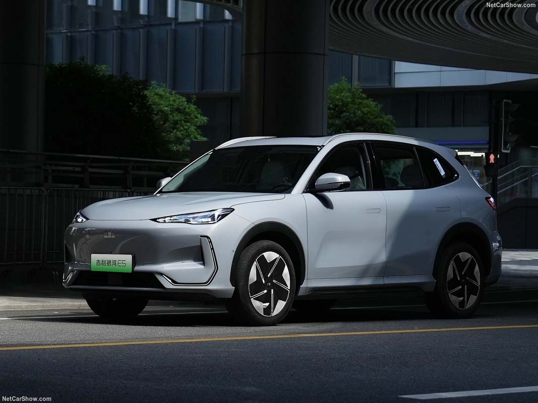 Geely EX5 登陆泰国:仅搭载60.22 kWh电池组,当地售价约RM 116,200起