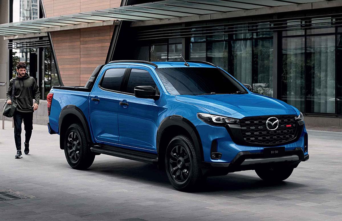 颜值就是正义!2025 Mazda BT-50泰国市场首发:2.2L/3.0L柴油涡轮增压引擎可以选择!