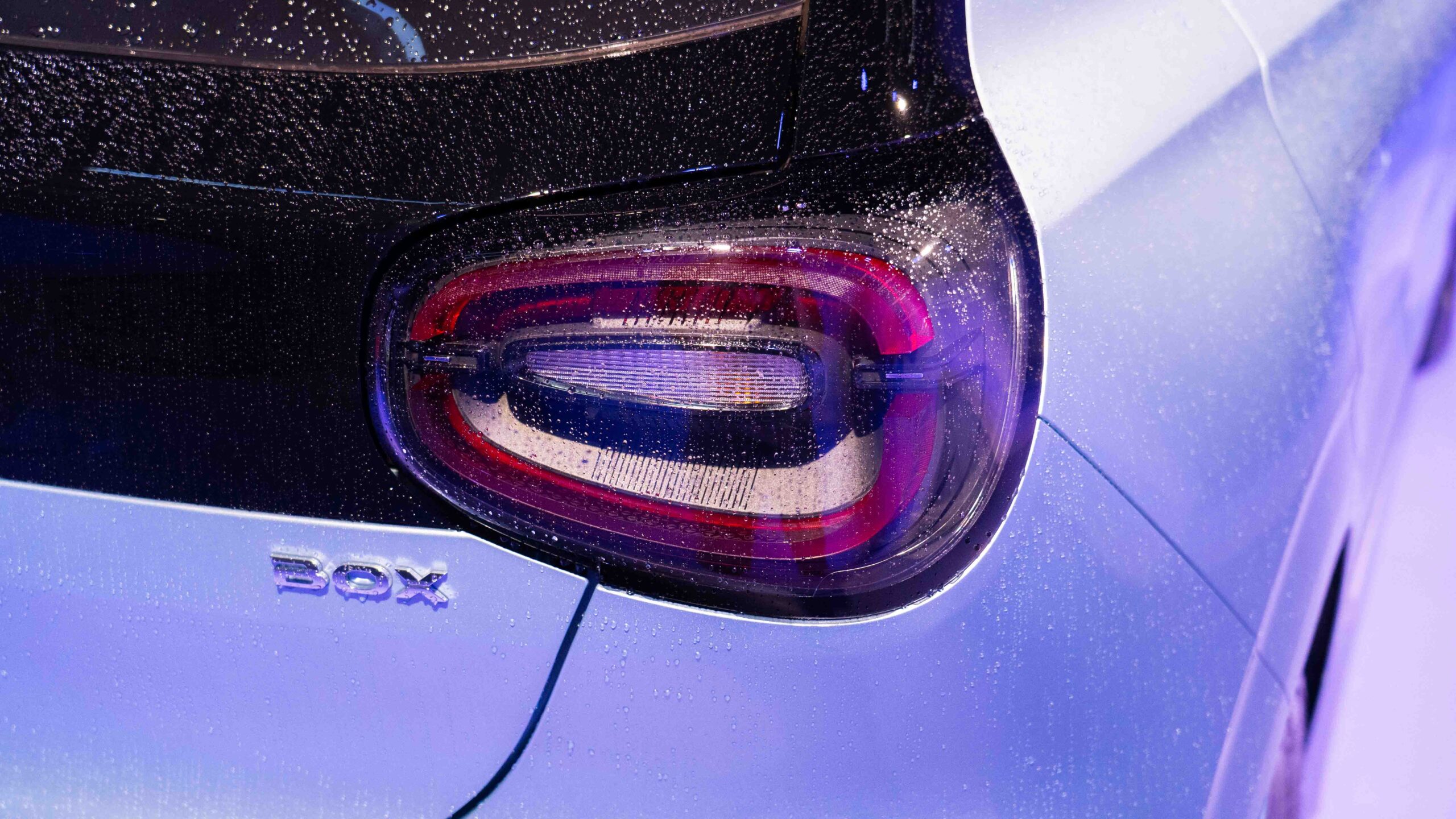 Dongfeng BOX正式发布:两种车型可供选择,售价RM 100,700起!