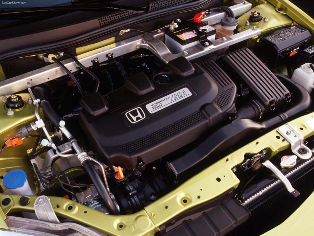 Honda Insight 25年前创下的3.36L/100 km的记录目前还是无人可打破!