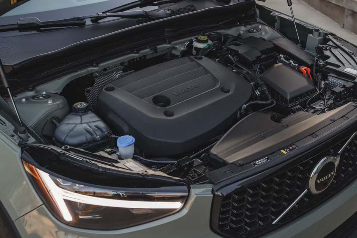 2025 Volvo XC50 B5 Plus 正式开放预订:维持2.0L涡轮增压引擎+48V轻混,售价RM 278,888