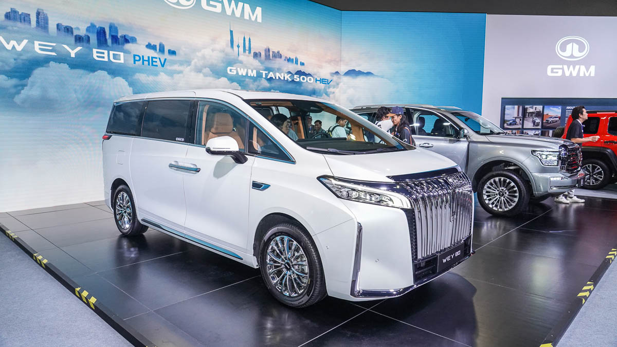 2024 KLIMS:WEY 80 PHEV (魏牌高山)正式现身我国,插混豪华MPV 将对标 Alphard/Vellfire?