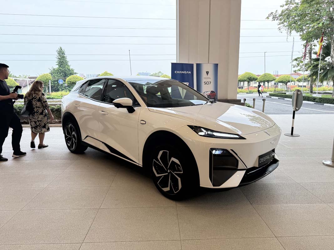 Deepal S07 我国预览:CLTC最大续航628 km,预计售价将低于RM 200,000