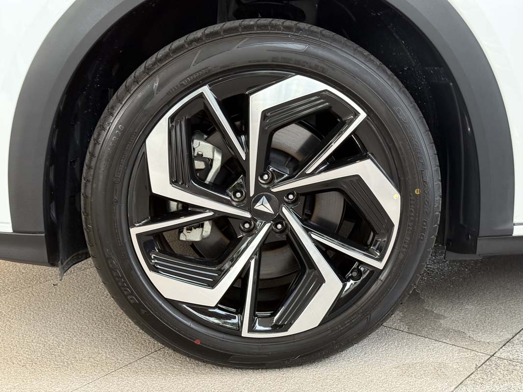 Deepal S07 我国预览:CLTC最大续航628 km,预计售价将低于RM 200,000