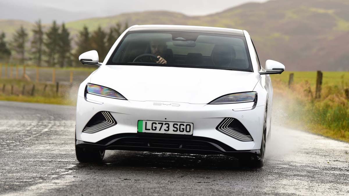 最超值二手车： BYD Seal Premium WLTP 续航570 km，现在只需要RM 140,000就可入手