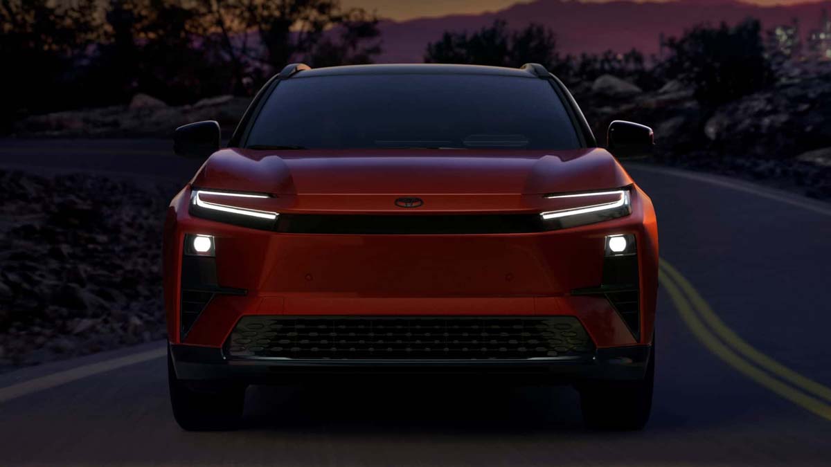 2026 Toyota C-HR 美规正式发布:采纯电动力最大马力338 Hp、EPA 续航447 km!