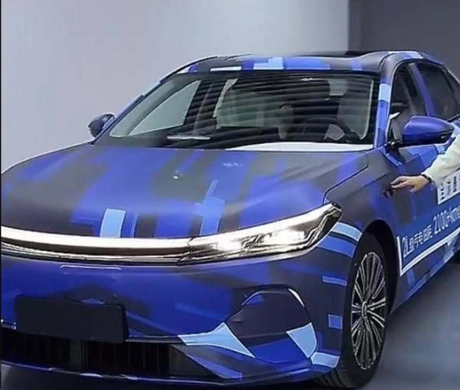 Proton S90 就是它?吉利银河A7现身,世界上油耗最低的Sedan!