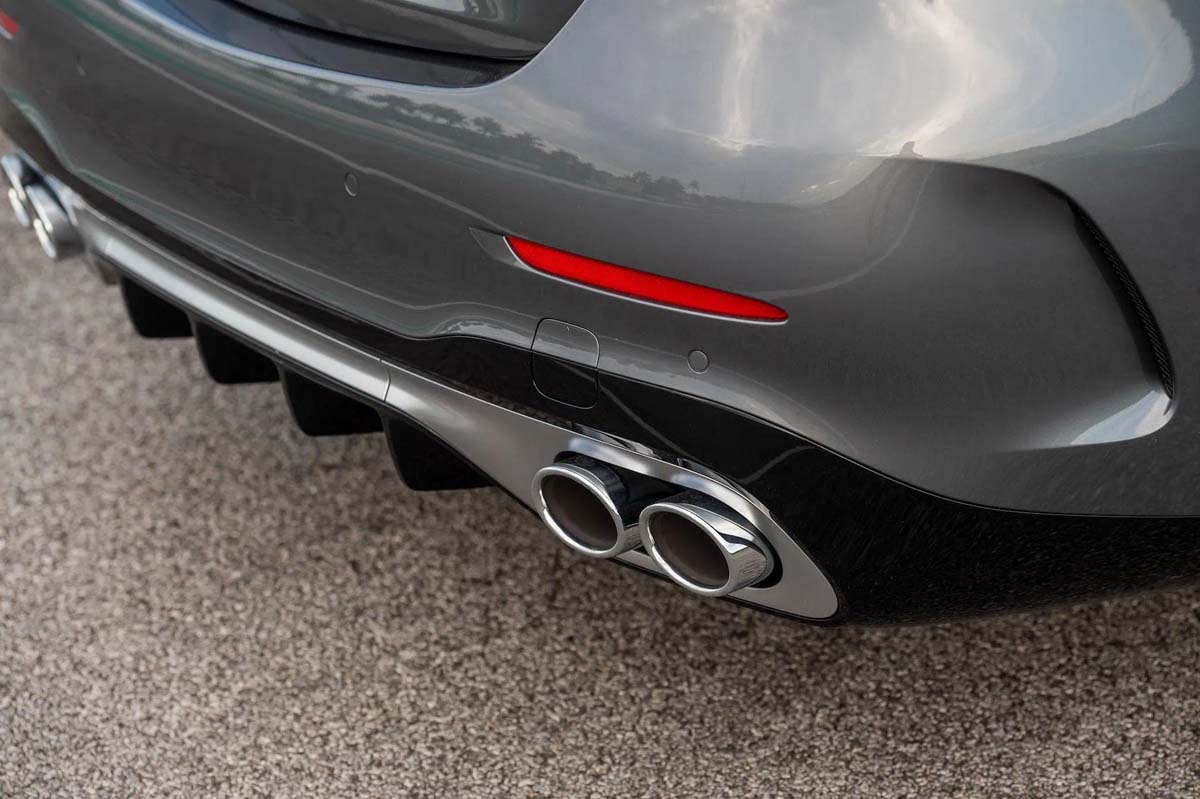 Mercedes-AMG C43 4Matic:2.0L的一人一机,大马市场可以买到“最便宜”的AMG!