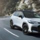 Toyota Corolla Cross 二度小改登陆日本：维持1.8L/2.0L混合动力引擎设定！