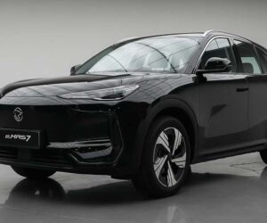 Proton e.MAS 7 软件大升级、现在已经支援 Apple Carplay