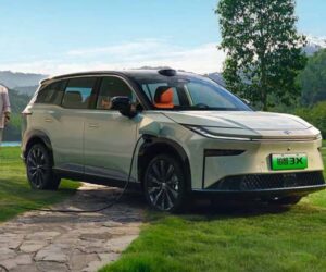 Toyota bZ3X 在中国市场大受欢迎，已经交付超过20,000辆