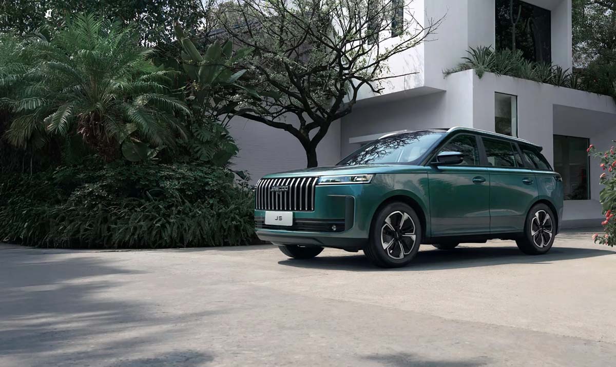 2025 JAECOO J5 预告登陆我国：搭载1.6 TGDI 引擎，本地售价低于RM 130,000?