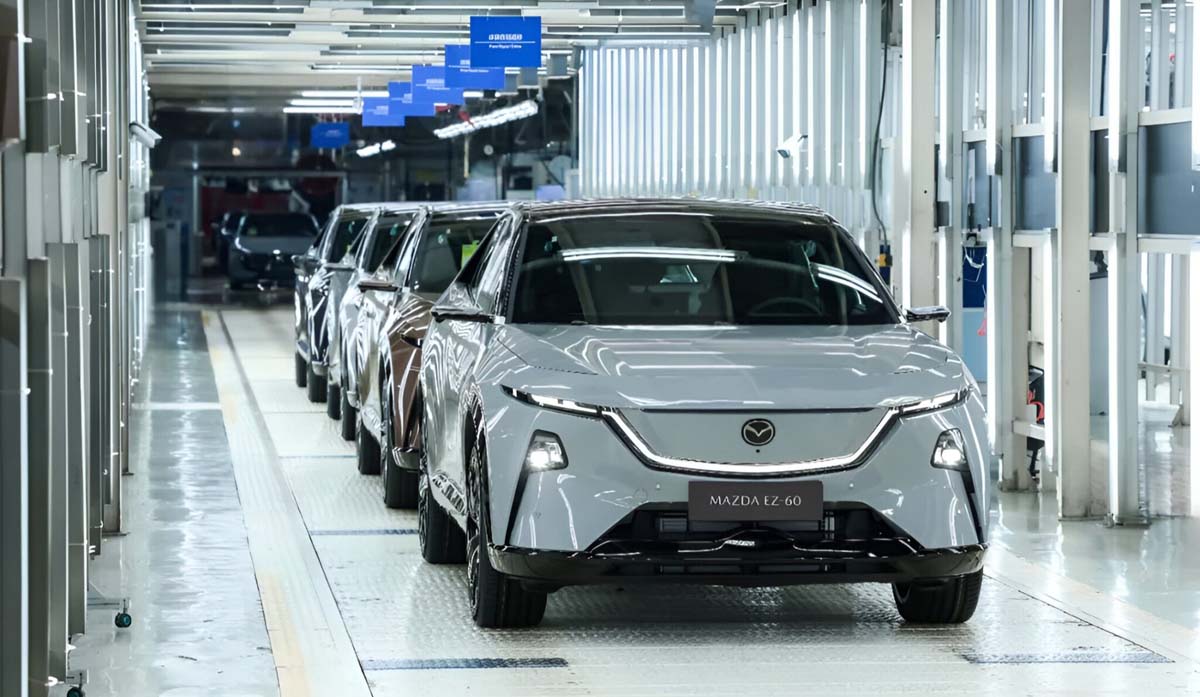 Mazda EZ-60 正式投入生产、累计订单已经超过38,000张