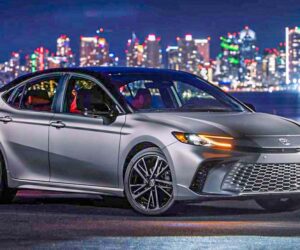 Toyota 承诺继续推出四门轿车、Camry 和 Corolla Sedan 都会继续供应市场！