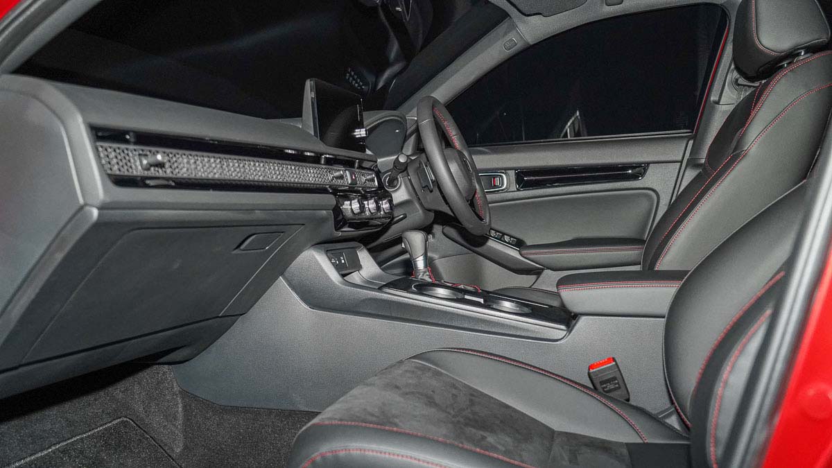 大马市场超值新车：2025 Honda Civic 动力强、操控好，整体配备也不错！