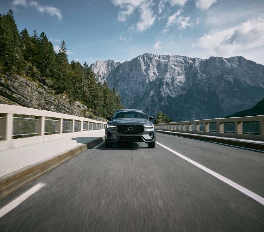 2025 Volvo XC60 小改款正式登陆我国：涡轮/PHEV双引擎选项，预计售价从RM 333,888起