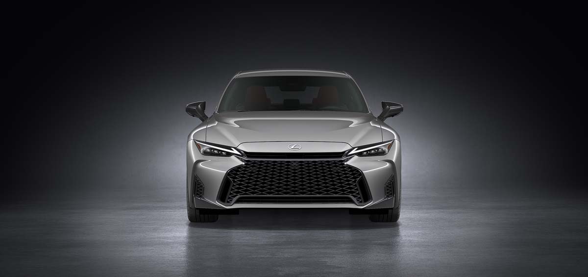2026 Lexus IS 正式发布：全新内装设计、继续维持后轮驱动精进操控表现！