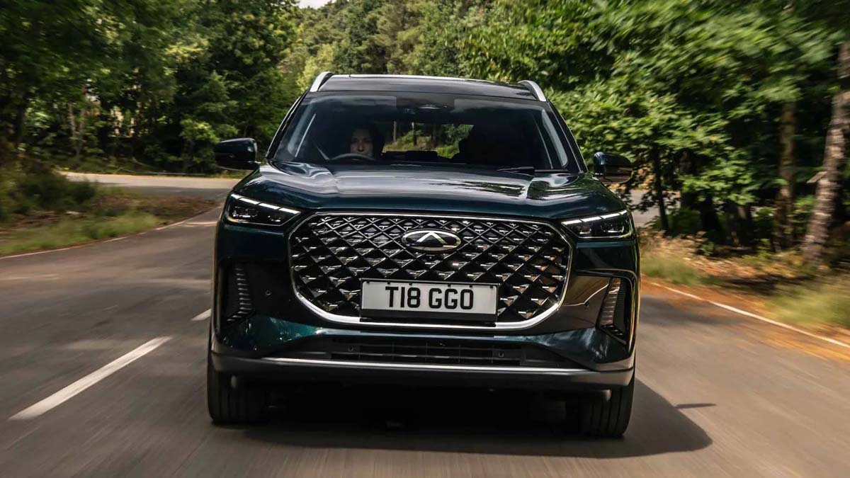 2025 Chery Tiggo 8 CHS 登陆英国：5+2设定SUV，满油满电续航近1200公里