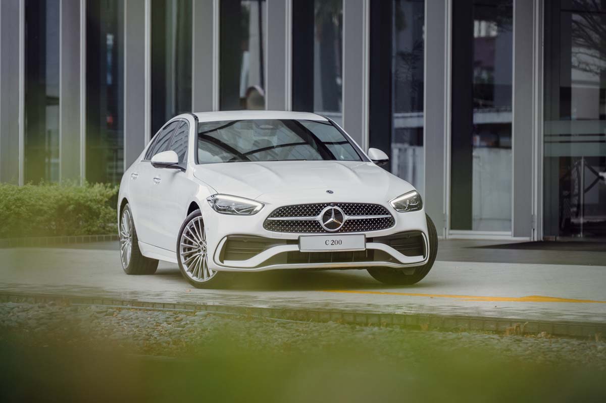 2025 Mercedes-Benz C200 AMG-line 登陆大马:维持1.5L涡轮引擎,全新运动空力套件