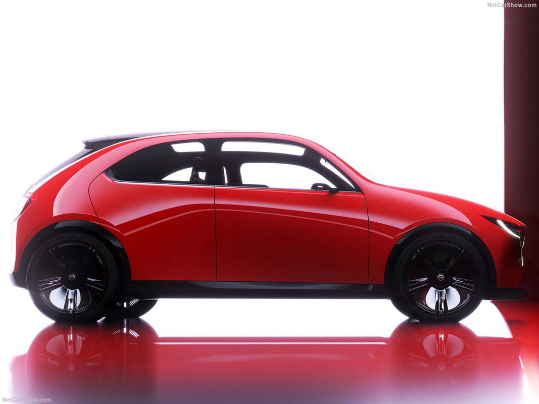 Mazda Vision X‑Compact 全球首发：未来或命名 CX-20、将在大马 CKD！