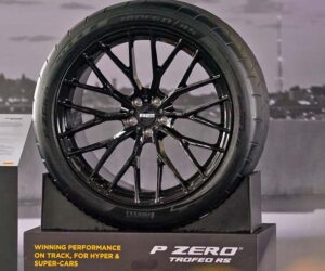 新一代 Pirelli P Zero 正式发布：专门为性能车打造的超级轮胎！