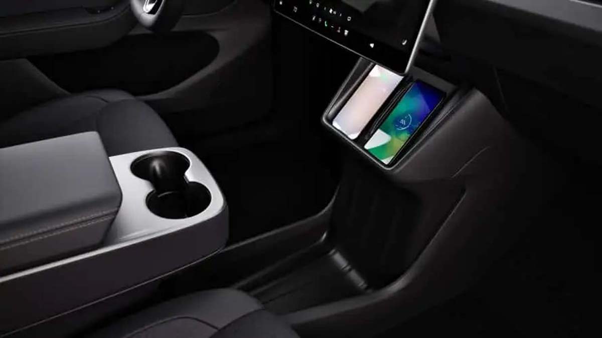 2025 Tesla Model Y Standard 上线！最入门毛豆Y售价约RM 175,449起！