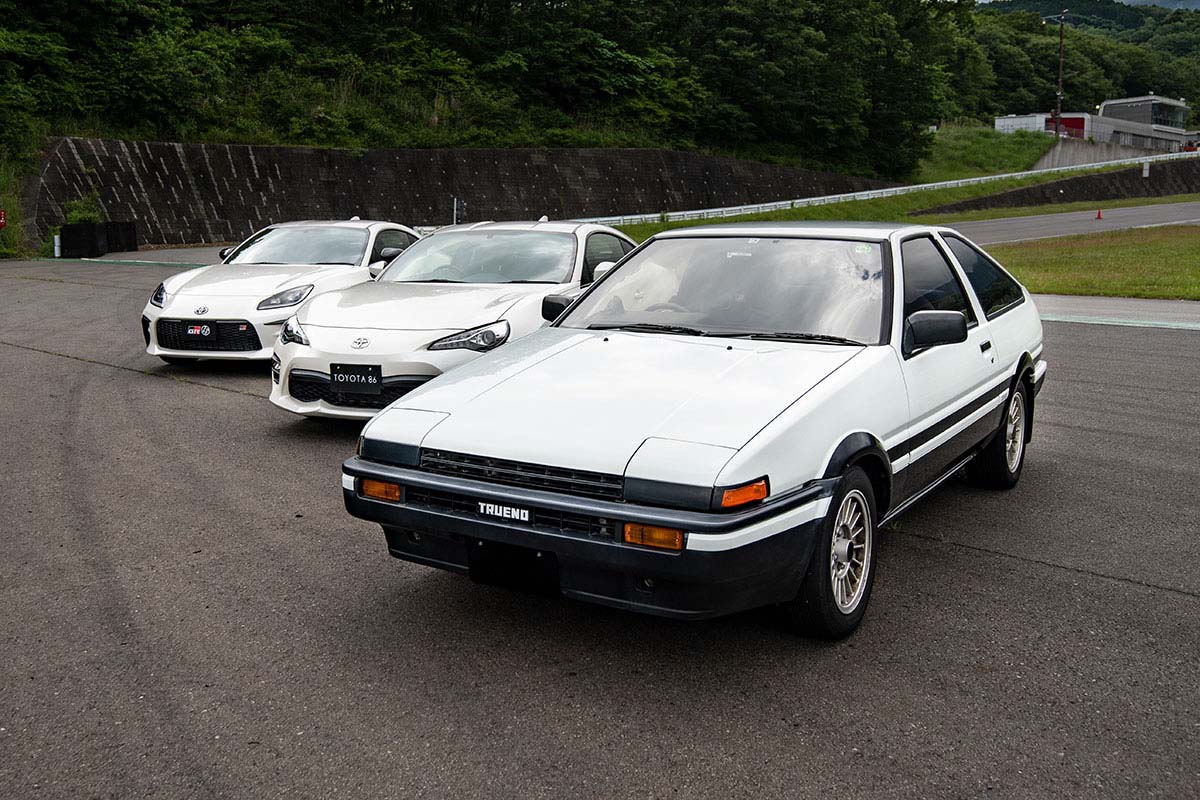 因为动画爆红的“老车”， Toyota AE86 的故事