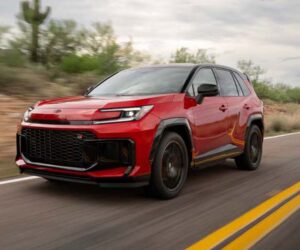 2025 Toyota Rav4 北美版详情公布：2.5L HEV/PHEV 双选项、首发第六代 THS 系统！