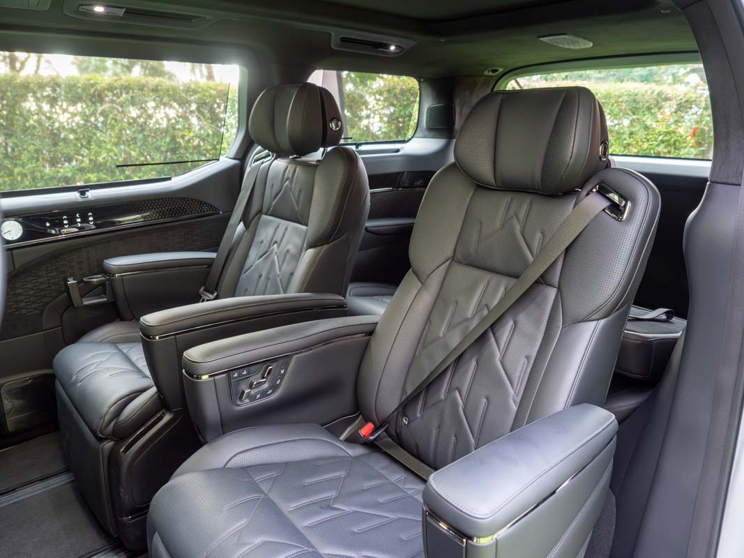 RM299,800的移动办公室:为什么说 Zeekr 009 是商务精英的新选择?