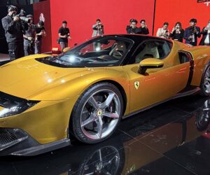 Ferrari 849 Testarossa 正式发布：中后置 V8 双涡轮 PHEV 系统、综合最大马力 1035 Hp！