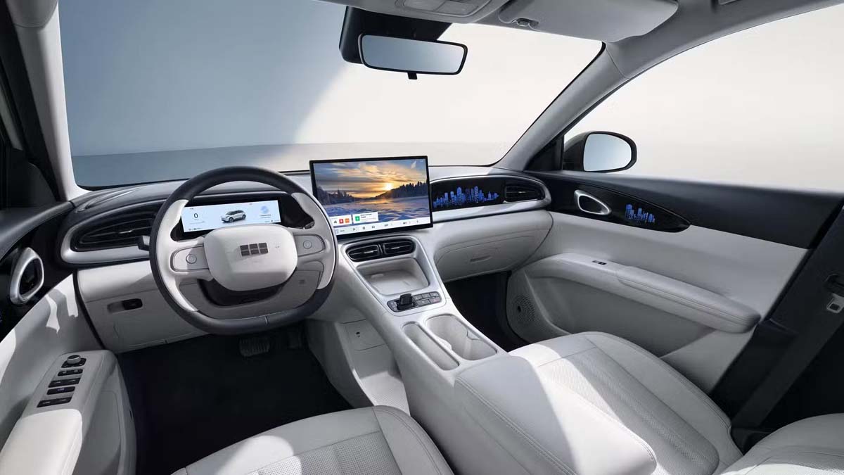 Geely EX2（Proton e.MAS 5 国际版）正式发布，WLTP 续航 325 km，是全球最亲民的纯电车之一