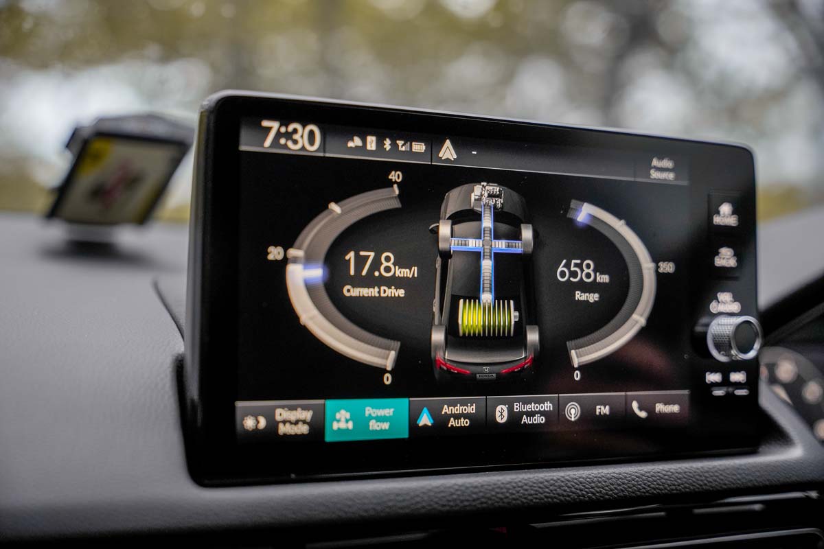 用赛车技术反哺民用技术，Honda i-MMD 的设计理念居然和 F1 有关！