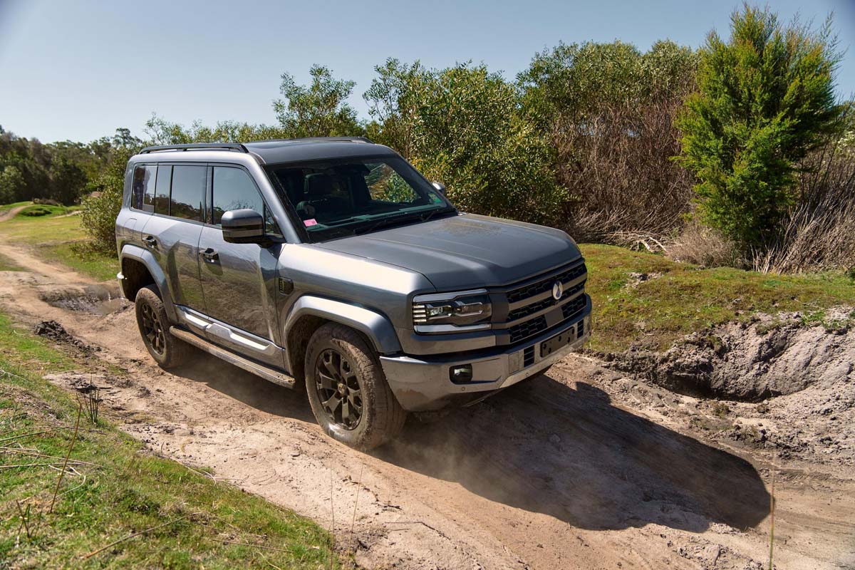 2026 年值得期待新车：Denza B5 硬派 SUV、越野和动力都强但是超省油！（内有影片）