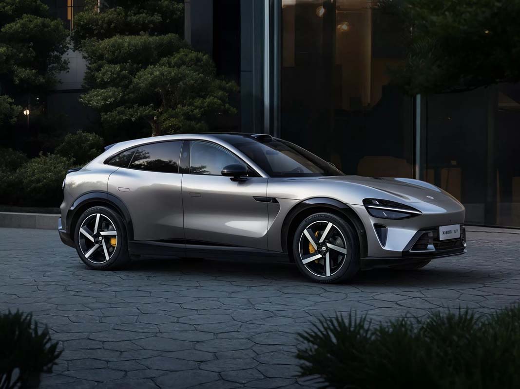 是 Xiaomi 还是 McLaren?迈凯伦首款 SUV 已经向经销商展示!