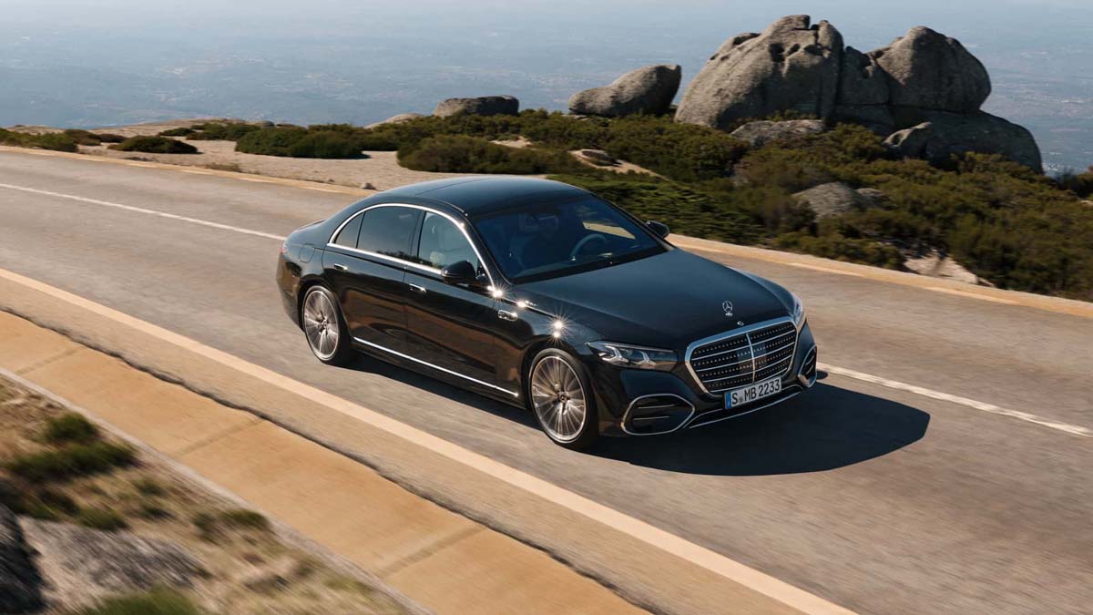 2027 Mercedes-Benz S-Class 正式发布：V8 涡轮正式回归、重新定义德系豪华旗舰标准！