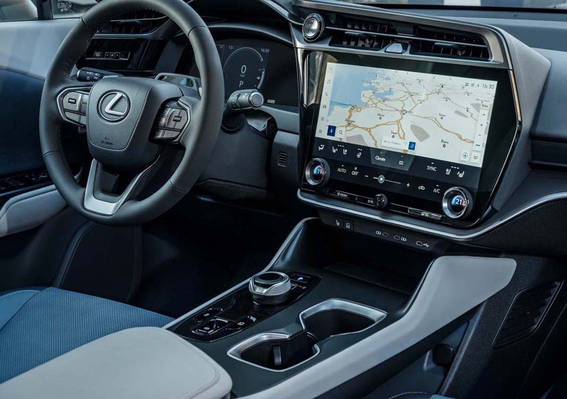 Lexus RZ450e 现在折扣高达 RM 180,000，现在仅售 RM 249,888