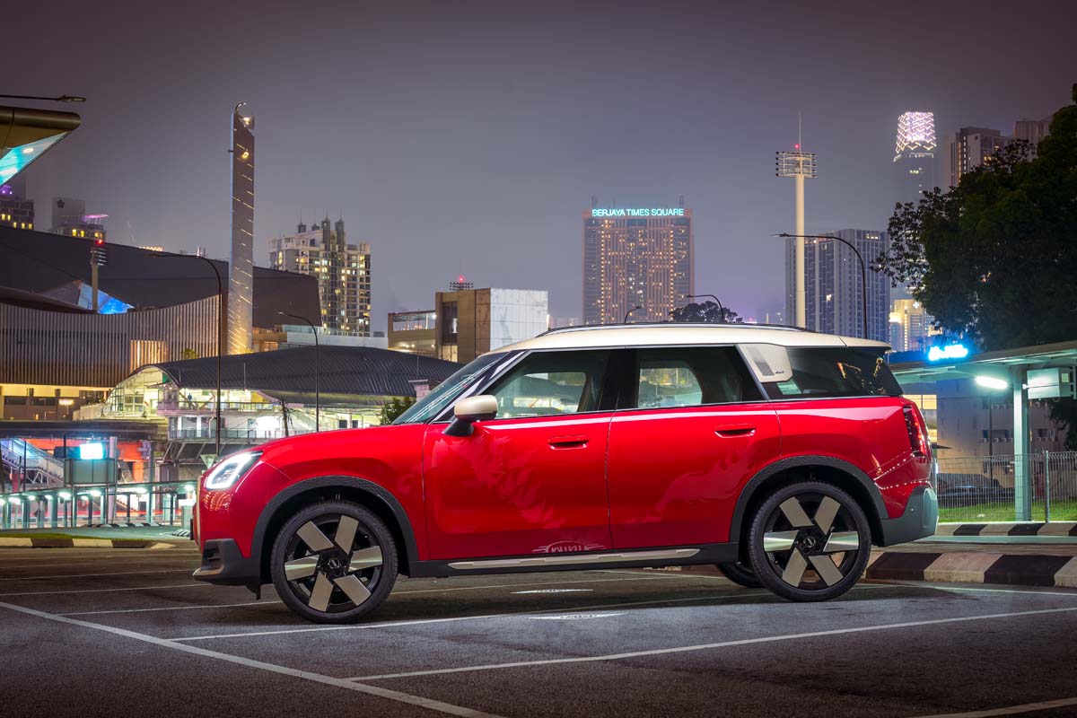 MINI Countryman S Fiery Stallion Edition 登陆我国，售价从 RM XXXXXX 起